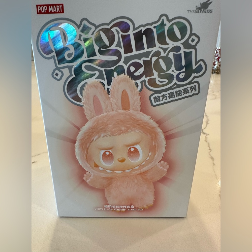NEW IN BOX AUTHENTIC “Luck” LABUBU - Big Into Energy Series